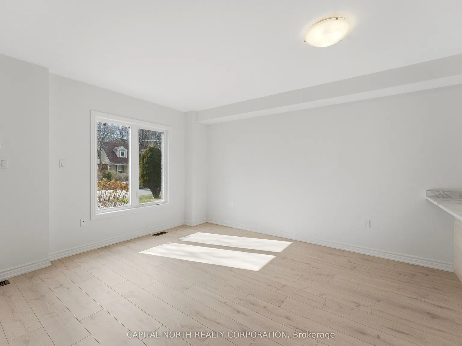3 bed, $3,600 — Photo 3