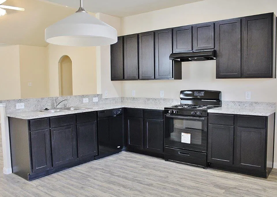 12315 Roy Mix Bohn Ln