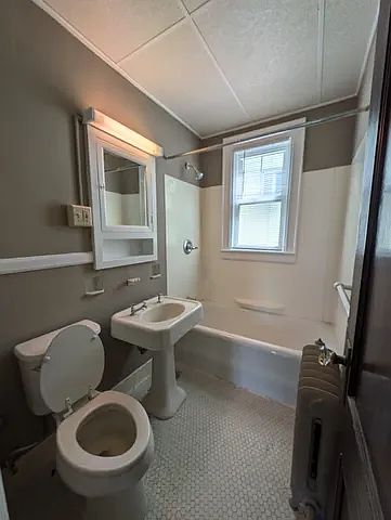 1st image of 854 Cherry Trl #2
