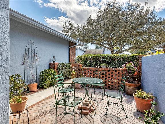 3rd image of 4235 Moss Oak Pl #34