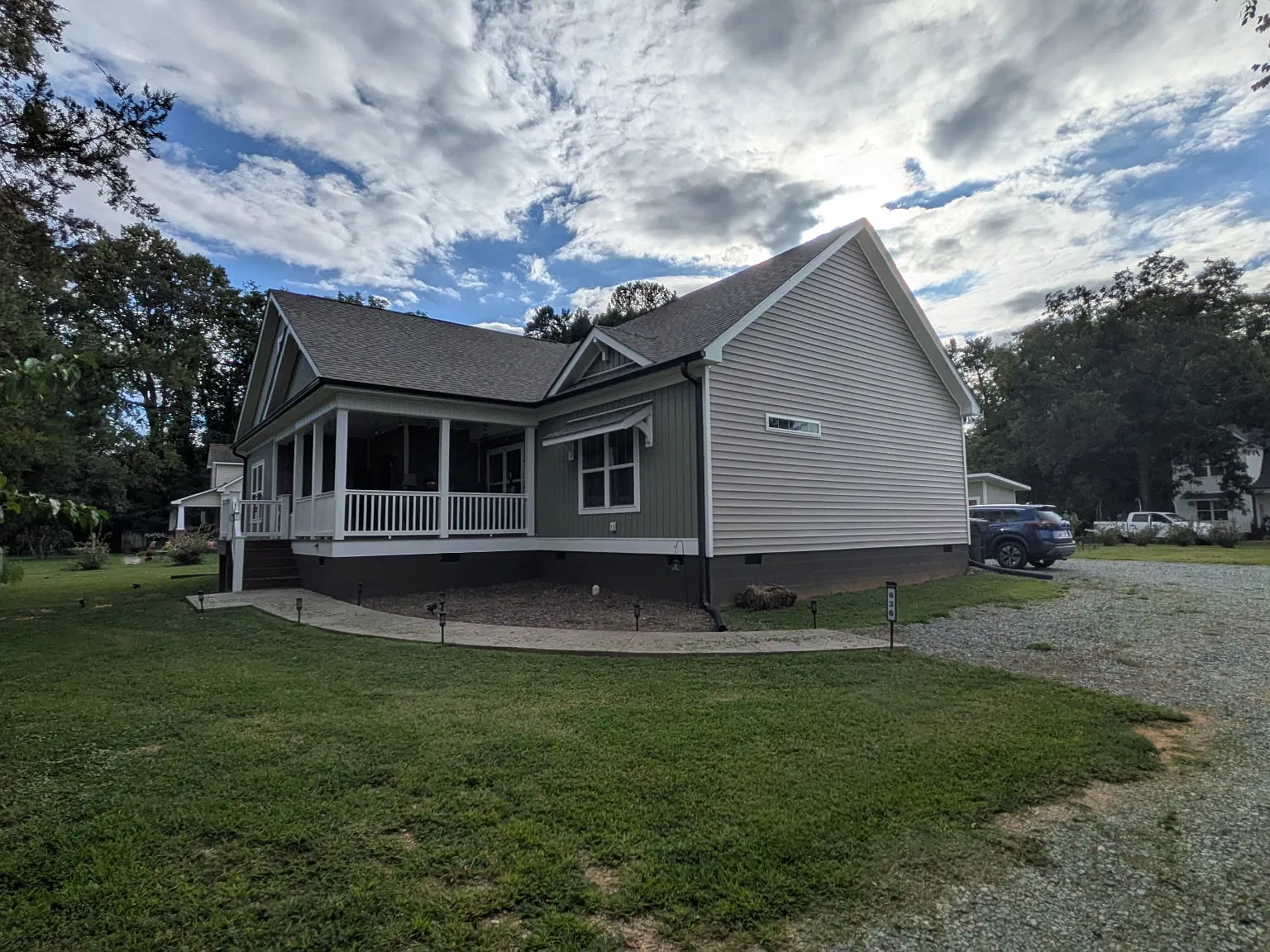 4 bed, 1950 sqft, $2,325 — Photo 3