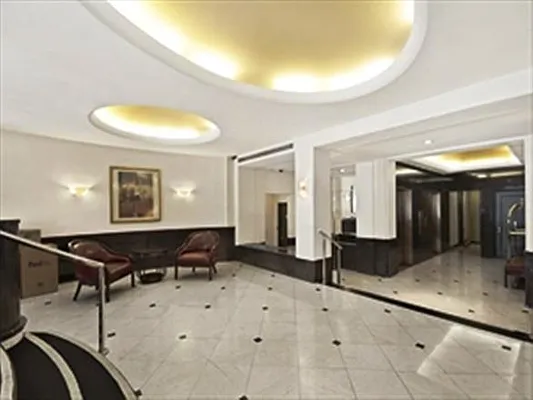 Sold by Engel & Völkers New York Real Estate | media 9