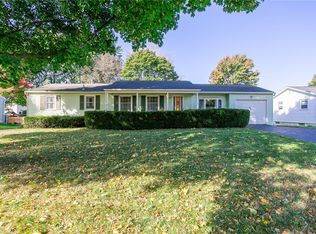 649 Cabot Rd, Rochester, NY 14626