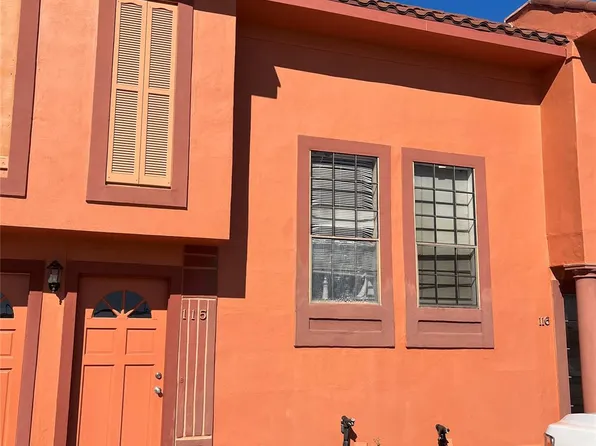 411 Sailfish Ave, Freeport, TX 77541