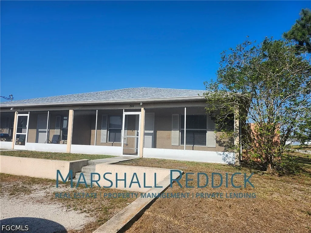 3 bed, 2.0 bath, 1197 sqft, $1,290 — Photo 1