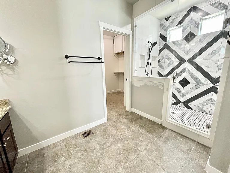 10924 S Glenda Ln — Photo 10