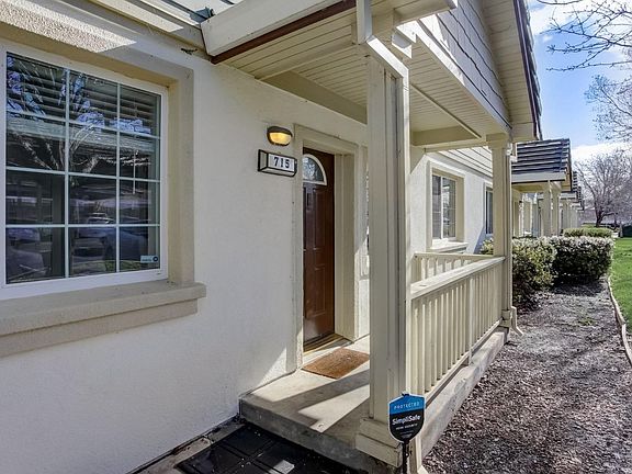 4th image of 715 Daniels Avenue
