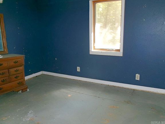 3rd image of 1414 Jackson Springs Rd