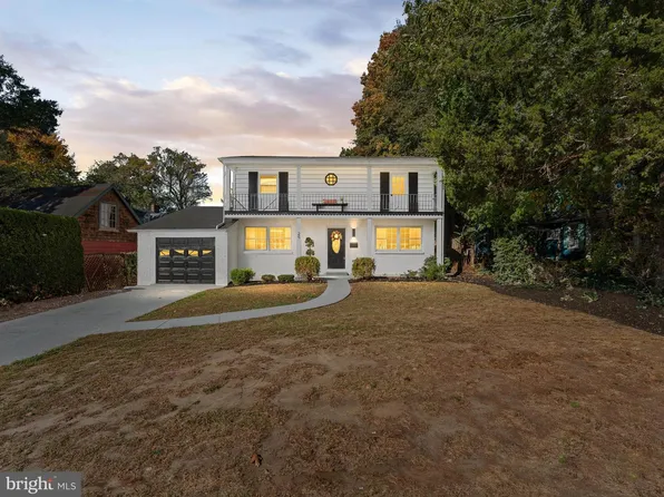 25 N Evergreen Ave, Woodbury, NJ 08096