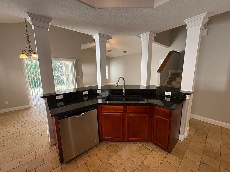 6931 Lucca St — Photo 10