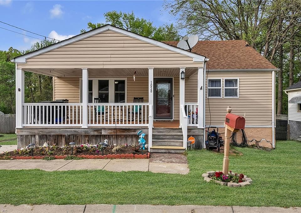 1st image of 1058 Ivaloo St
