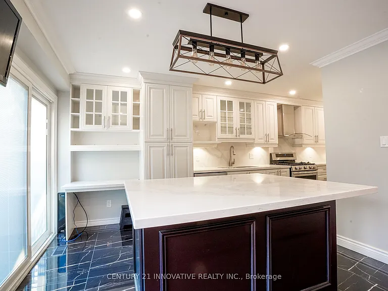 78 Tideswell Blvd — Photo 8