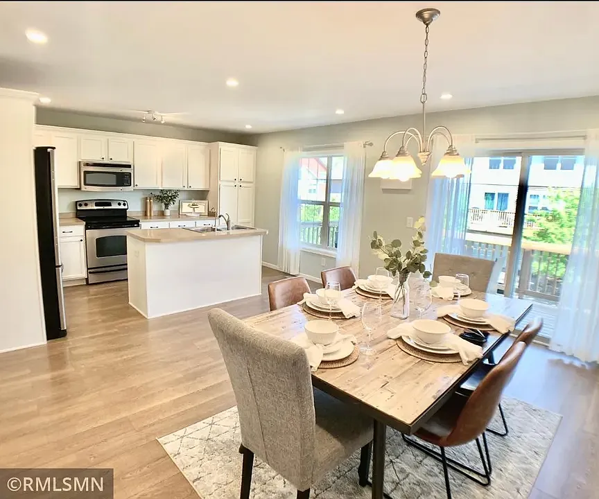 4665 Wyngate Way — Photo 2