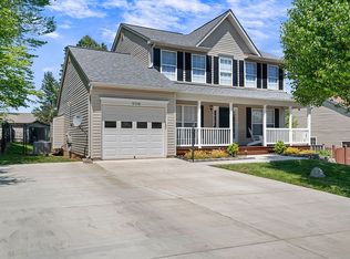 5710 Ridgedale Dr, Woodbridge, VA 22193