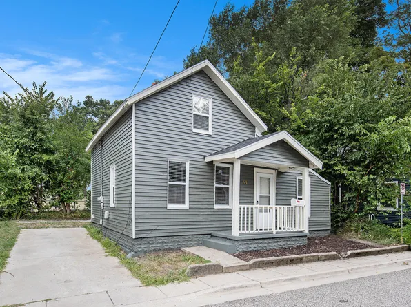 33 Batavia Pl NE, Grand Rapids, MI 49503