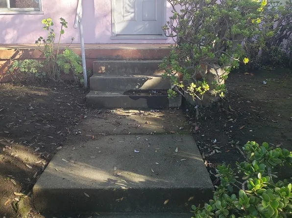 1402 Berkeley Way, Berkeley, CA 94702
