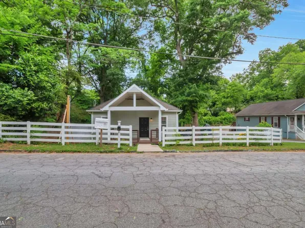 1841 Phillips Ave, East Pt, GA 30344