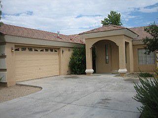 1st image of 8422 W Avalon Dr