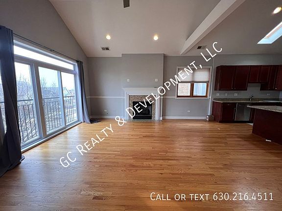 3rd image of 5137 S Wabash Ave #3