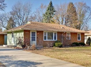 10640 Russell Ave S, Bloomington, MN 55431