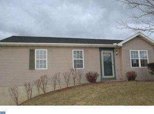 93 Cornerstone Dr, Mohrsville, PA 19541