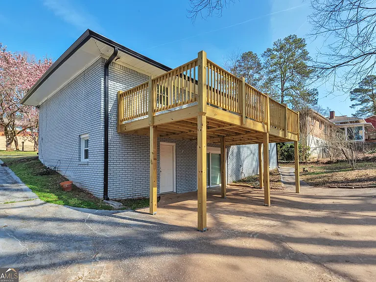 2764 Veltre Pl SW — Photo 5