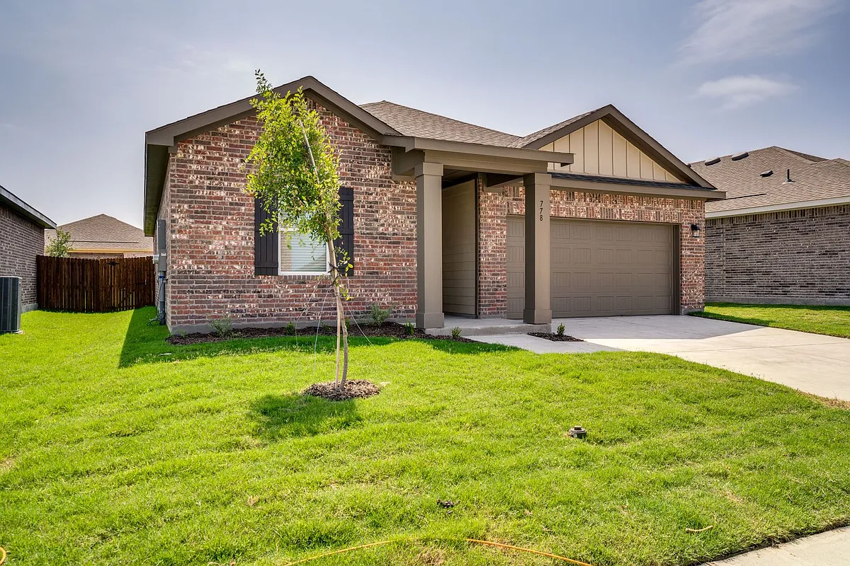 Building Photo - 778 Camden Dr