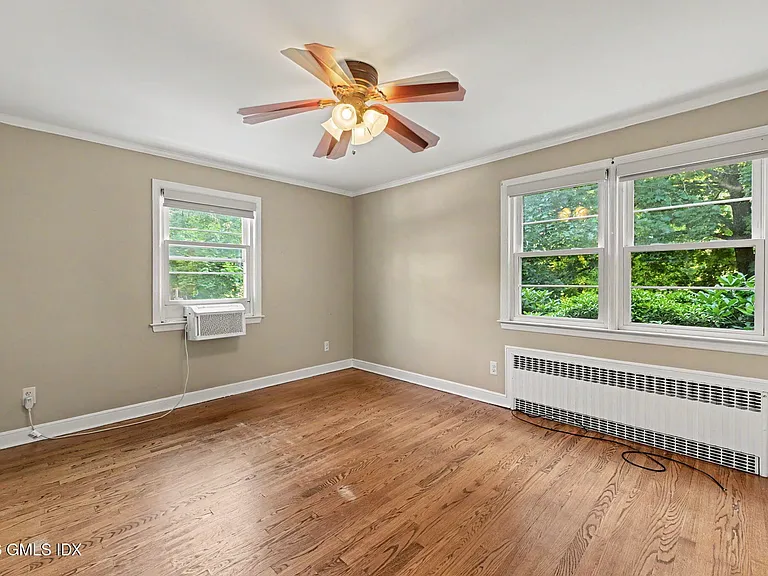 20 Meyer Pl — Photo 14