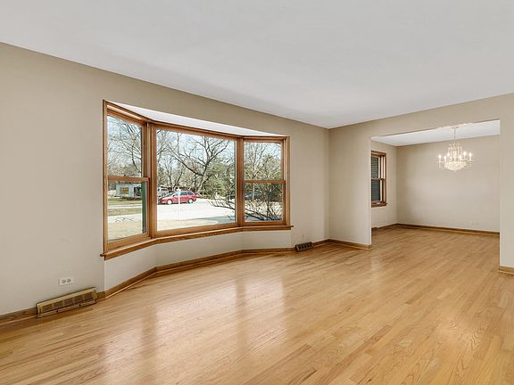 5th image of 900 Calle View Dr