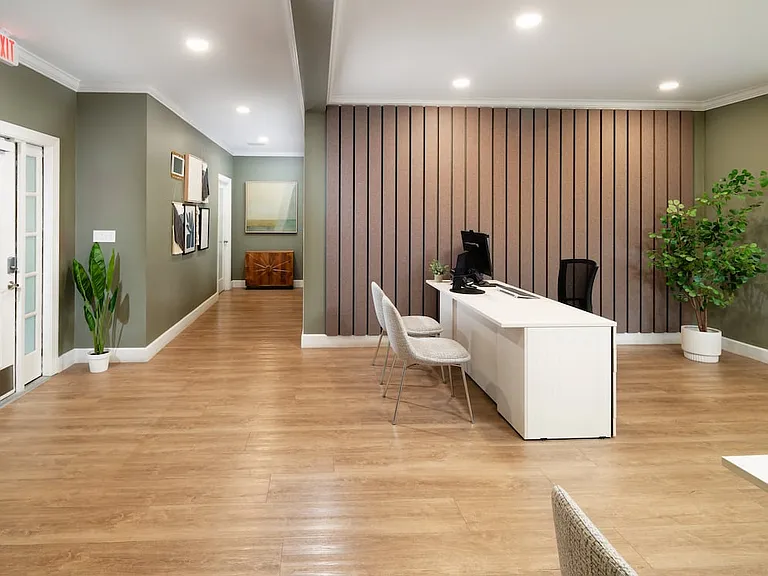 Leasing center