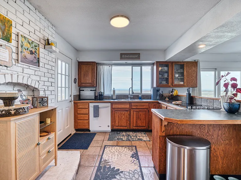 43 Bay View Dr — Photo 11