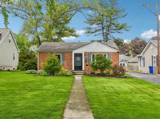 836 Lyford Ln, Wheaton, IL 60189