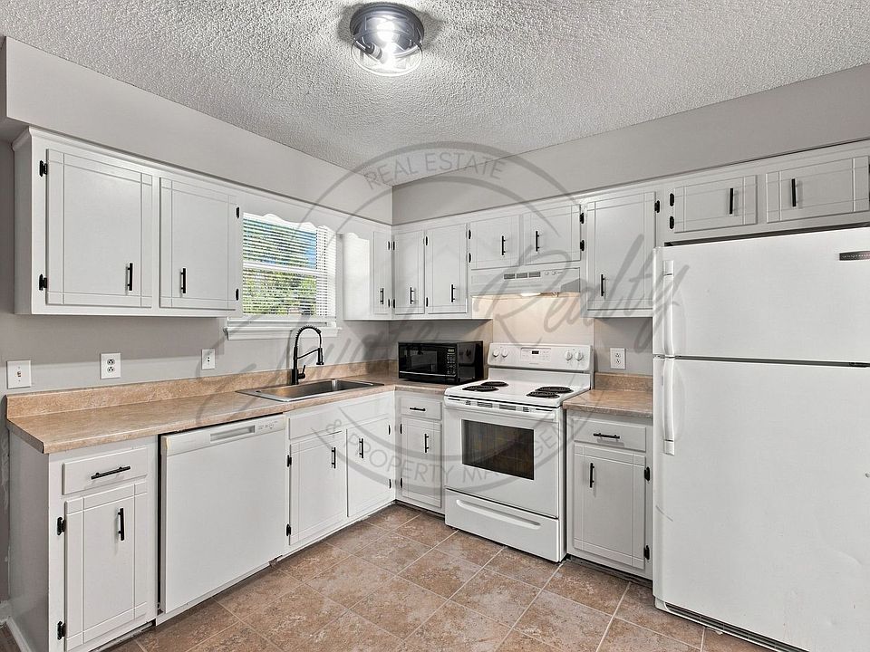 1st image of 584 Tulip Grove Rd #A