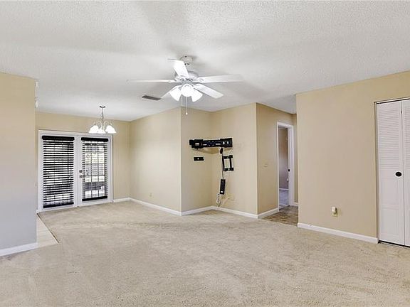 3rd image of 13805 Pathfinder Dr