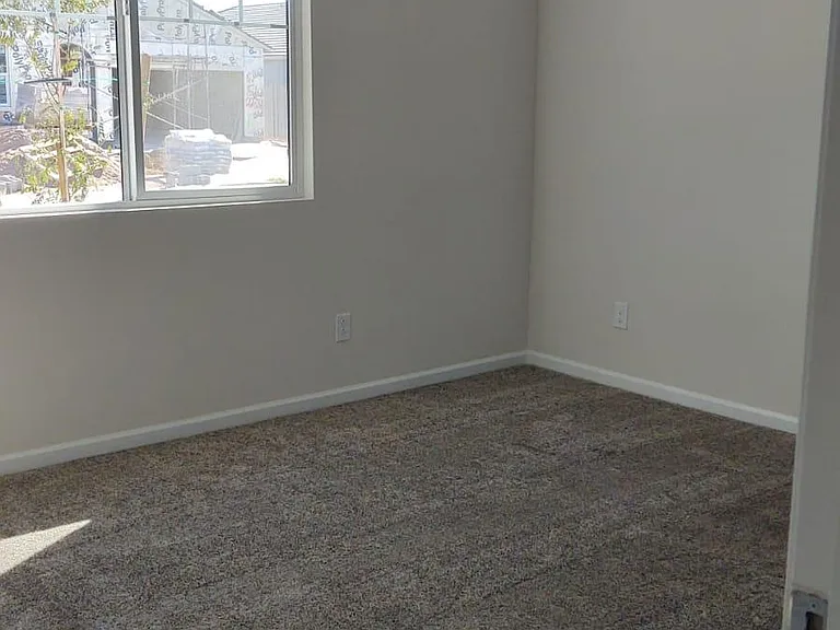 17844 W Villa Hermosa Ln — Photo 16