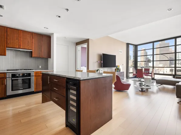 580 Washington St #Penthouse 05, Boston, MA 02111