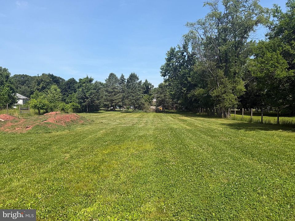 1st image of 181 W 7th Ave Lot A