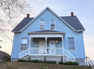 109 S 13th St, Belleville, IL