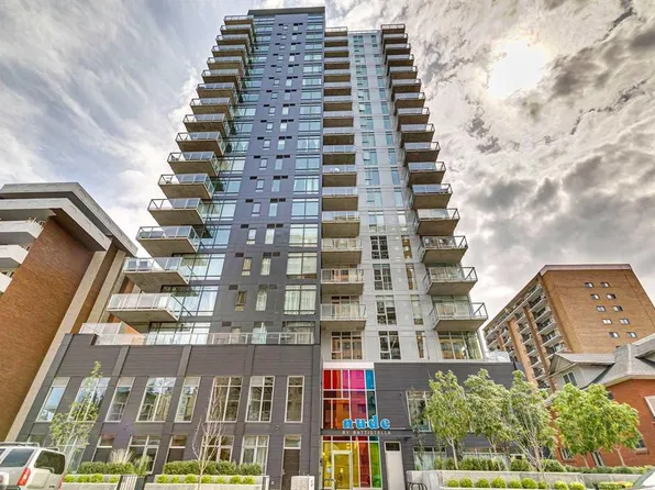 1319 W 14th Ave SW #903, Calgary, AB T3C 0W3