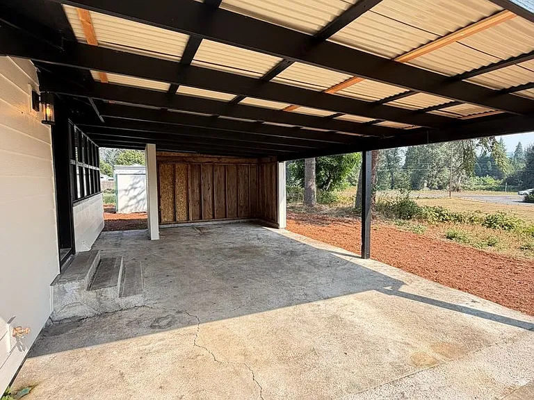 28411 Liberty Rd — Photo 59