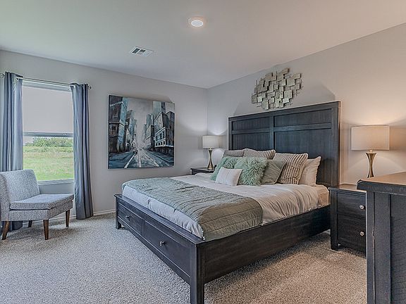 7th image of this home