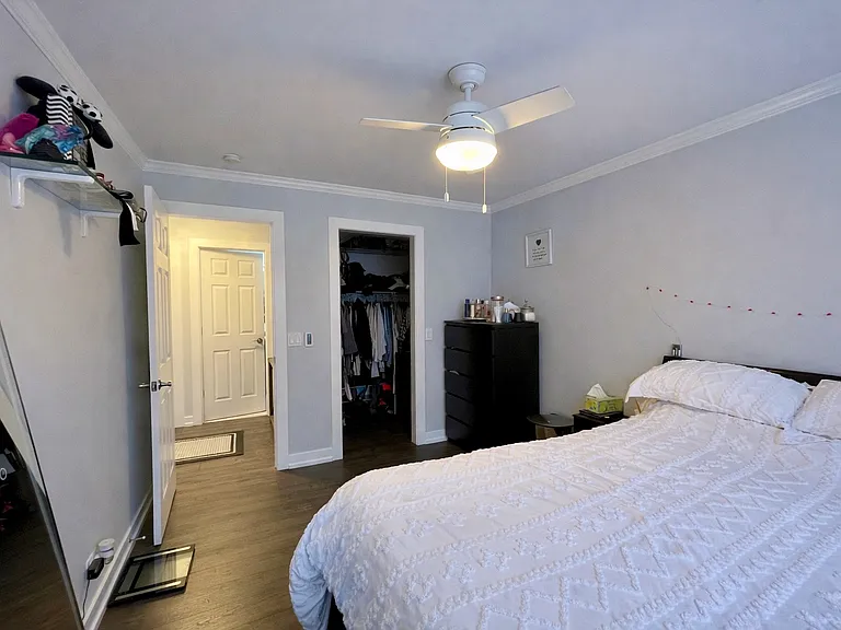 300 Cunat Blvd #2B — Photo 8