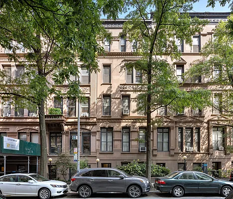 Sold by Compass | media 1
