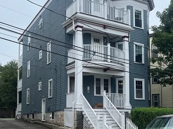 15 Lafield St #1, Dorchester, MA 02122