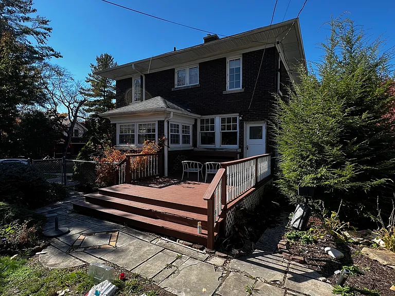 721 S Fess Ave — Photo 5
