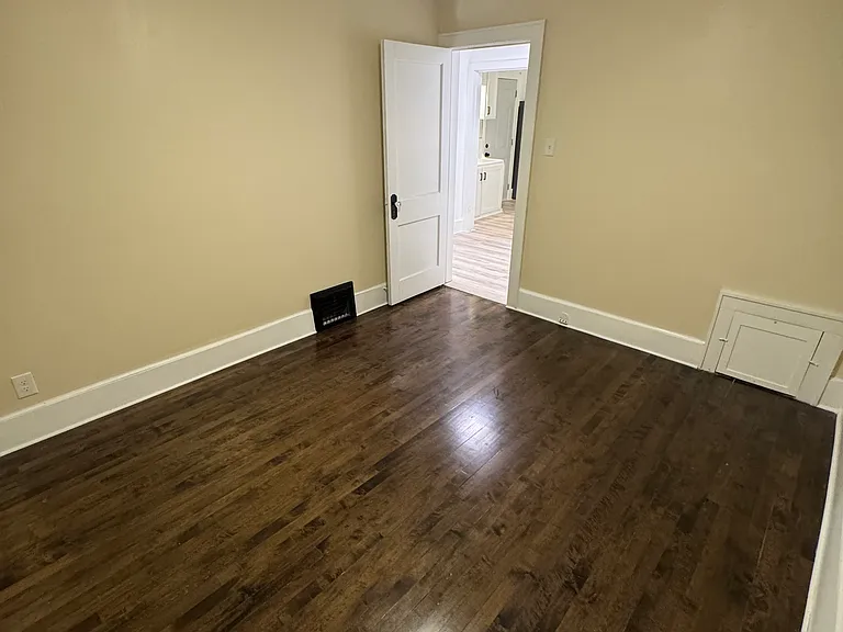 8821 W Greenfield Ave — Photo 9