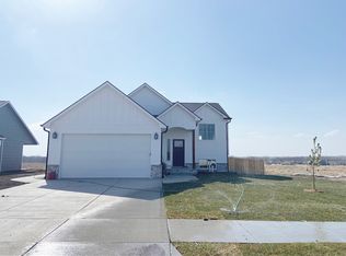 1606 Gln Eagle Dr, Abilene, KS 67410