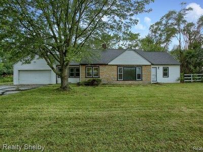 60641 North Ave, Ray, MI, 48096
