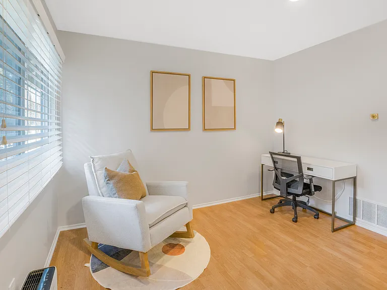 23721 Pasatiempo Ln — Photo 28