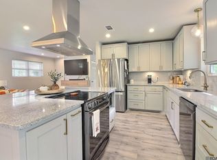 7964 Fairlane Dr, Denham Springs, LA 70726